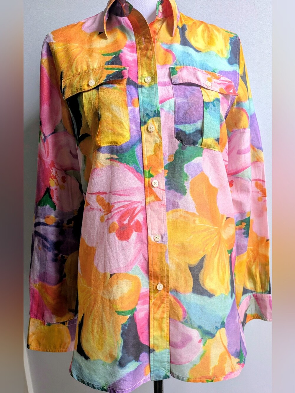 EUC....Vintage Lauren Ralph Lauren Multicolor Silk Blend Floral Blouse Size MP